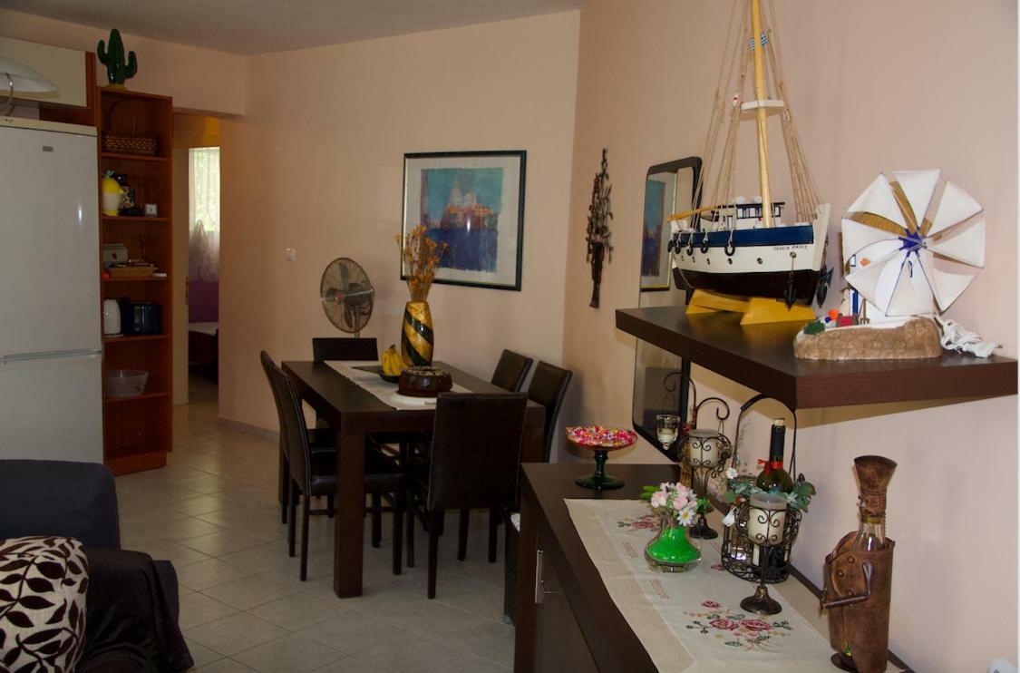 Chanioti Center Apartment Exterior photo