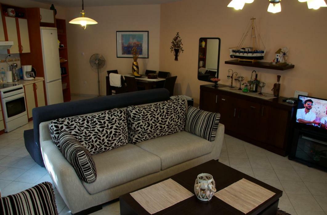 Chanioti Center Apartment Exterior photo